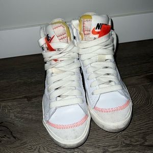 Nike Blazer Mid 77 Jumbo